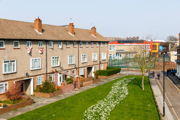 General English council terraced housing blocks Forecourt of a council housing block in the UK doncaster photos stock pictures, royalty-free photos & images