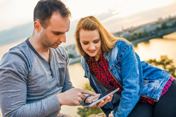 istock Couple use smartphone 679666678