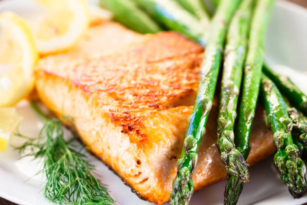 istock Grilled salmon and asparagus 679706268