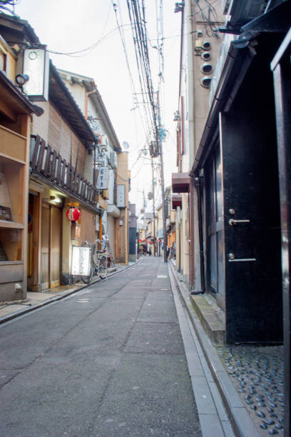 istock Kyoto Pontocho. 679747882