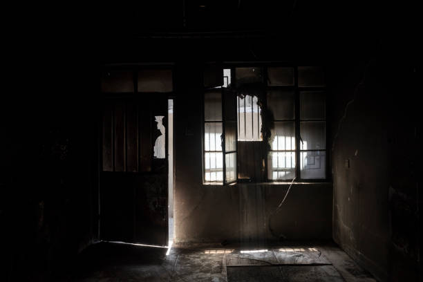 istock Burned-out home in Qaraqosh, Iraq 679784814