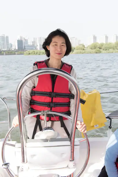 Sailing boat in the Han-River