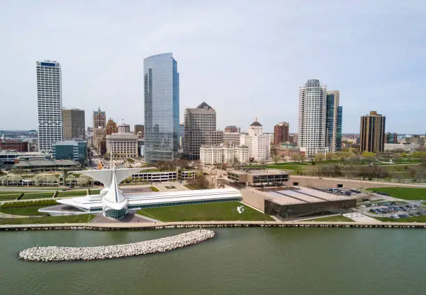 Skyline of the city of Milwaukee, WI.