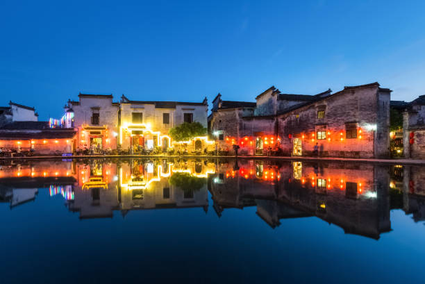 istock chinese ancient villages at night 680001572