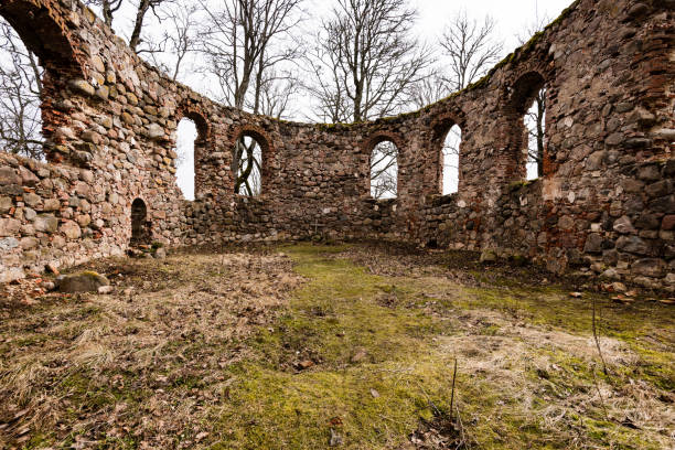 istock ruins of old abandoned church 680057096