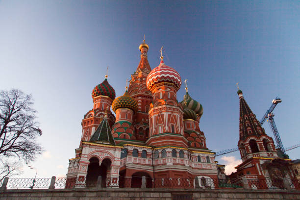 красивая православная церковь - russia church composition st petersburg стоковые фото и изображения