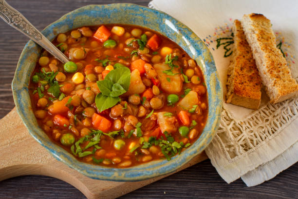 istock Lentil stew with bolognese sauce 680068006