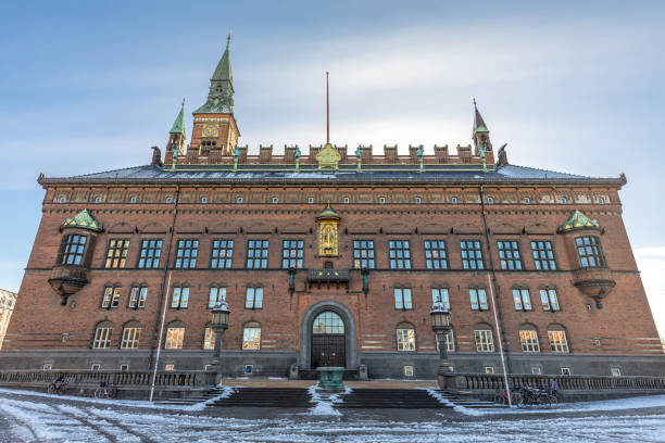 istock copenhagen city hall 680104984