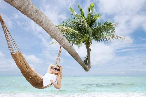 istock girl relax 680172192