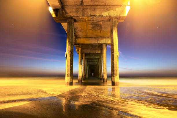 scripps pier la jolla shores à san diego en californie - salk institute photos et images de collection