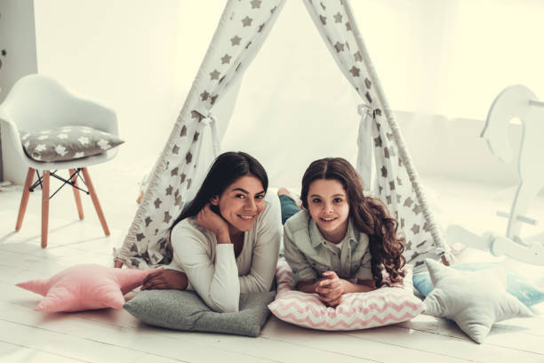 istock Mom and daughter 680265192