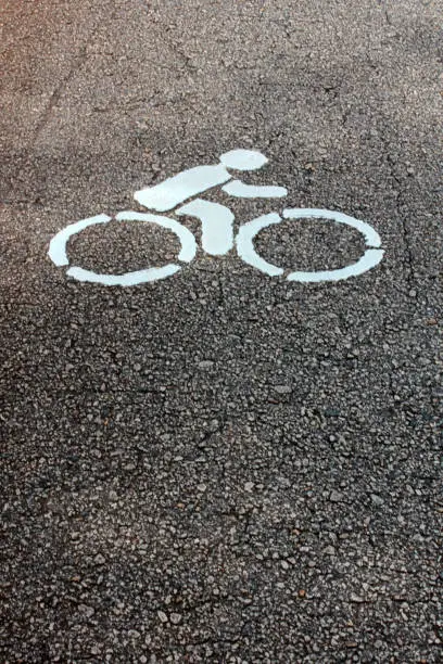 Sign of a bike on the road