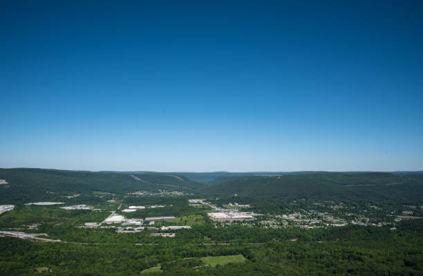 istock Stone Mountain Sunset Rock Landscape 680493810