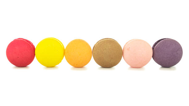 istock Colorful pastel six pieces macaroon arrages 680511198