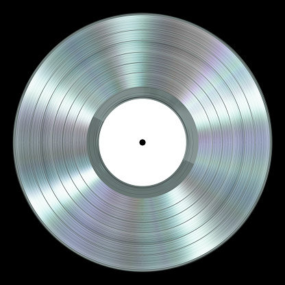 Disco de vinilo de platino realista sobre fondo negro photo