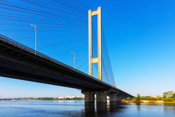 istock Cable bridge over Dnieper river in Kyiv, Ukraine 680772558