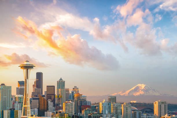 View of downtown Seattle skyline View of downtown Seattle skyline in Seattle Washington, USA seattle photos stock pictures, royalty-free photos & images