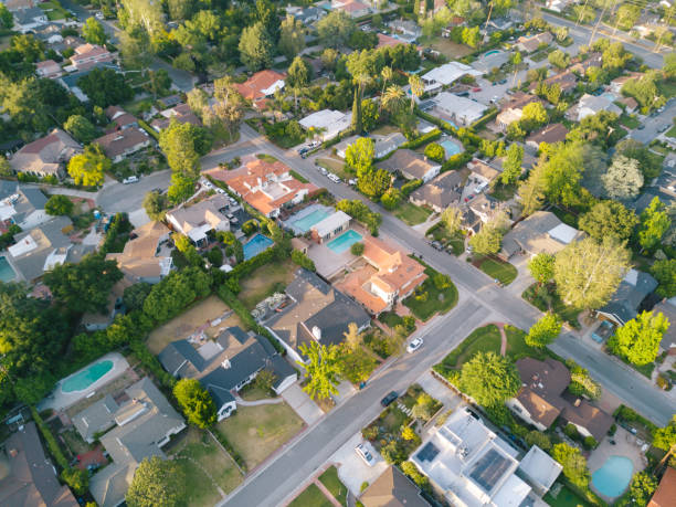 istock Aerial of Suburbia 680827014