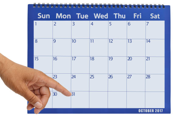 istock October 2017 Calendar Pointing to Halloween 681006402