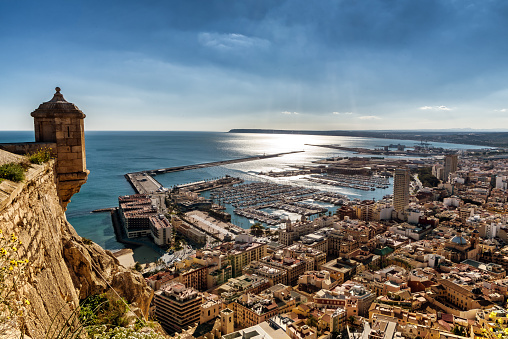 Vista de la ciudad de Alicante y marina de Castillo Santa Barbara photo