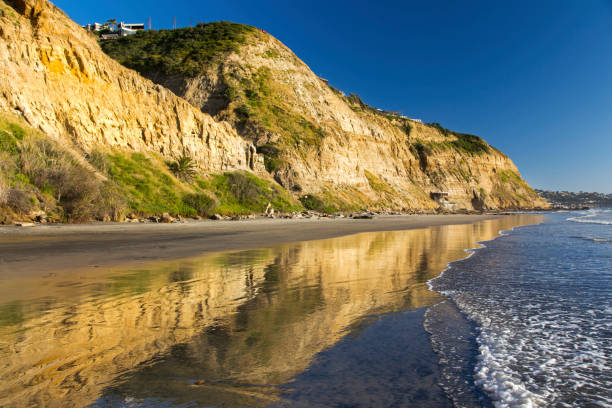 praia de negros entre la jolla shores e del mar, san diego califórnia - la jolla cove - fotografias e filmes do acervo