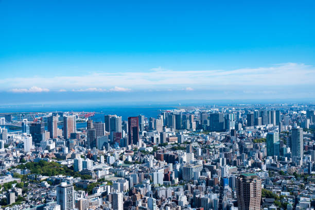 istock Tokyo cityscape full view cityscape Sunny blue sky 681602602