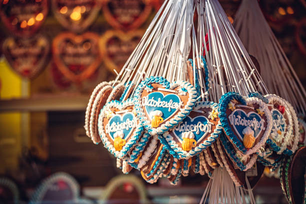 istock Beer Fest Gingerbread hearts, Munich, Germany 681650778