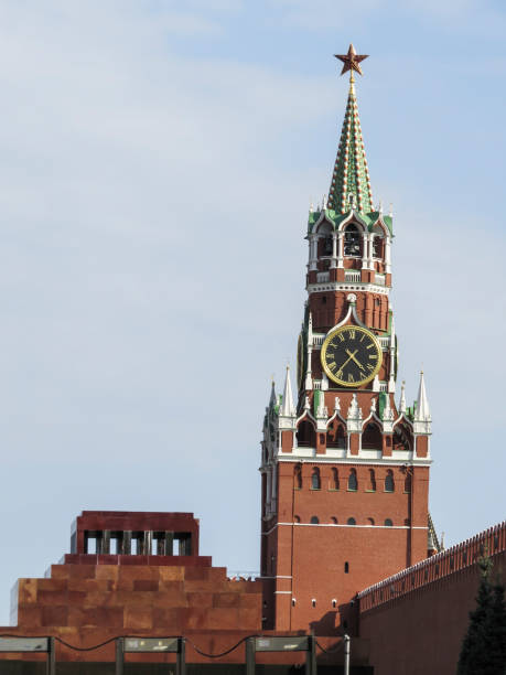 istock Spasskaya Tower of Kremlin 681672386
