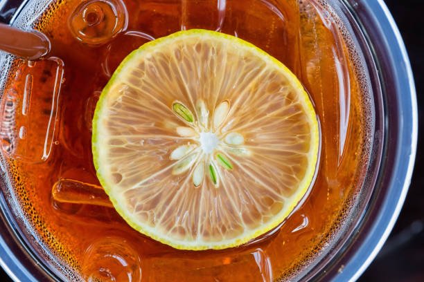 Ice tea with lemon