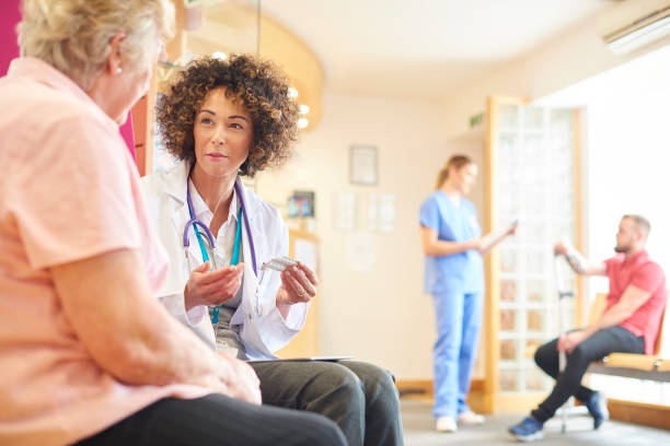 istock Medication advice for senior patient from doctor 681739872