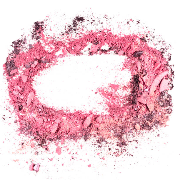 istock Traces of powder and blush forming frame for copyspace 681816828