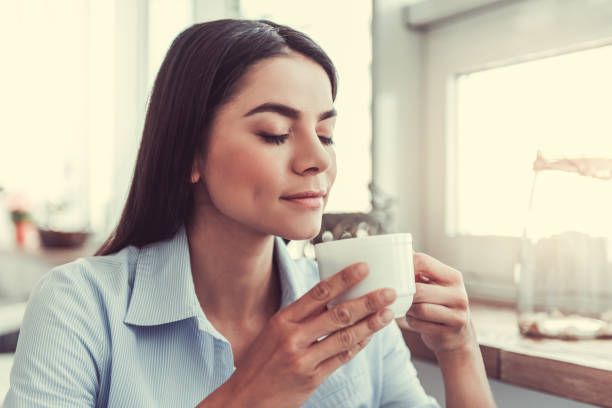 istock Girl in cafe 681979368