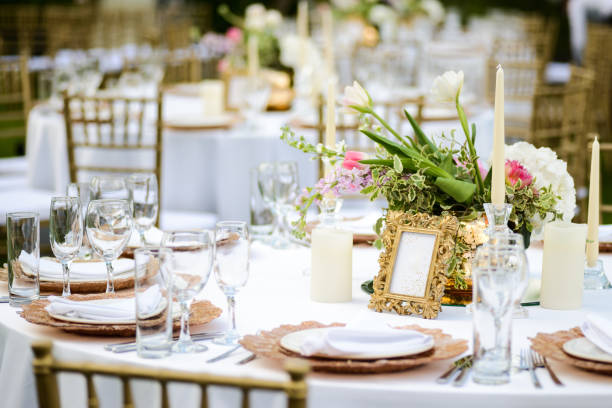 istock Original wedding floral decoration 681982702