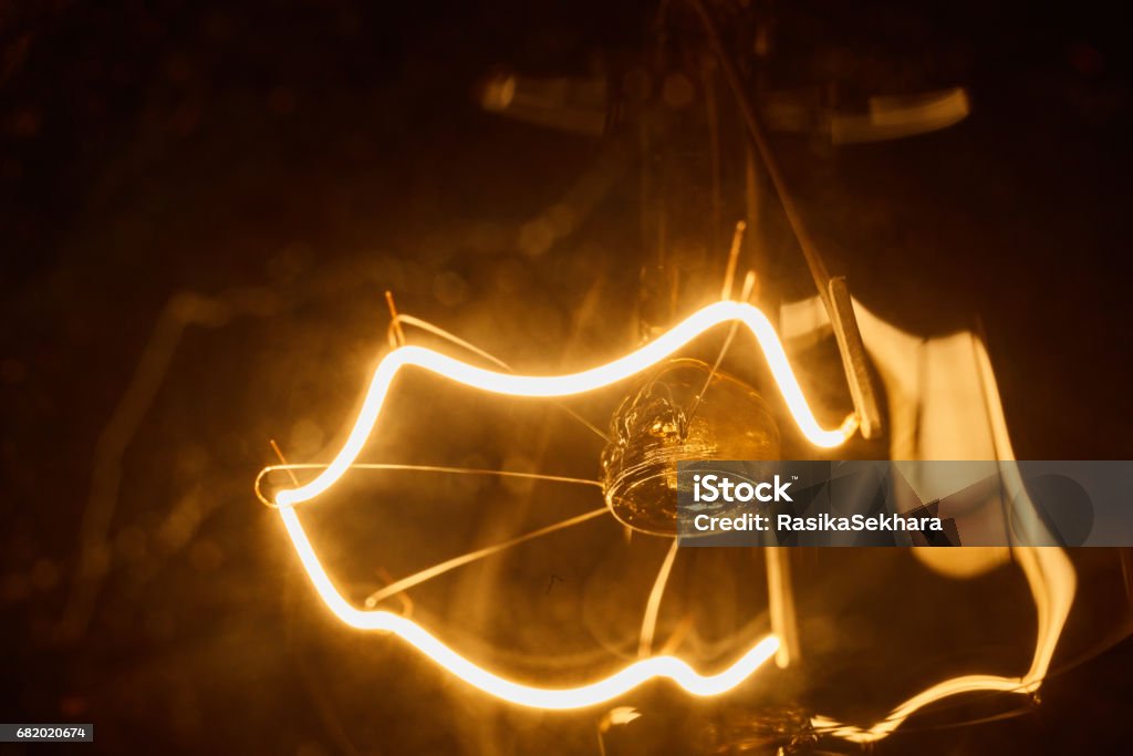 Macrophotographie - ampoule - Photo de Alimentation électrique libre de droits