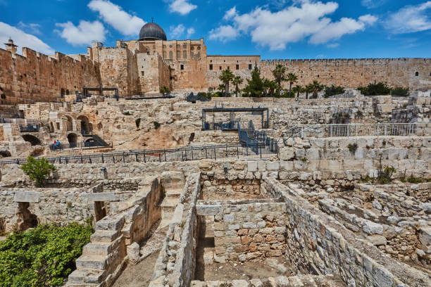 istock Jerusalem city of David excavations 682102792