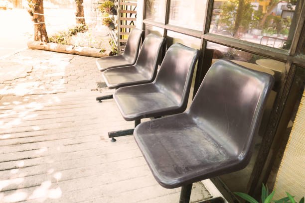 istock Empty waiting chair outside the shop 682114816