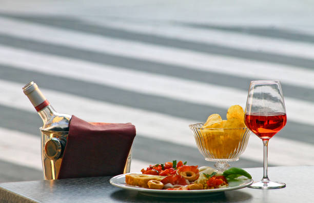istock Italian style aperitif and cocktail 682163026