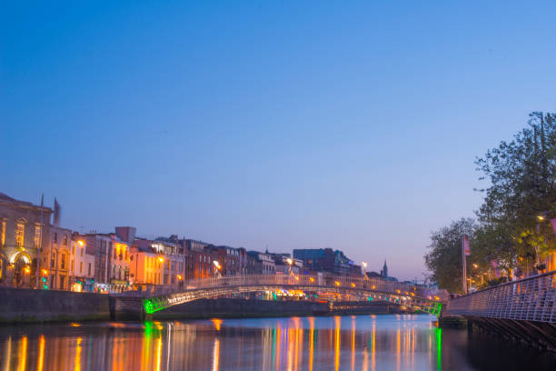istock Dublin city centre at night 682213584