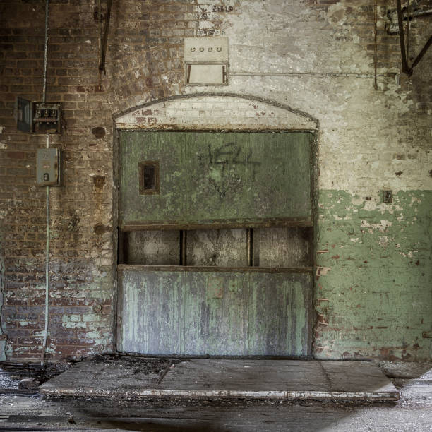 istock Elevator shaft in an abandoned factory 682228836