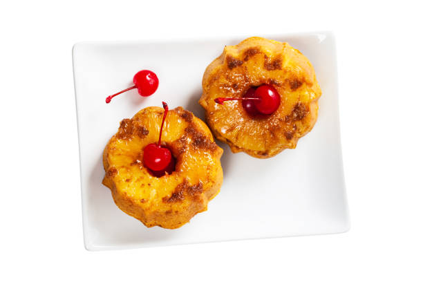 160+ Pineapple Upside Down Cake Stock Photos, Pictures & Royalty-Free ...