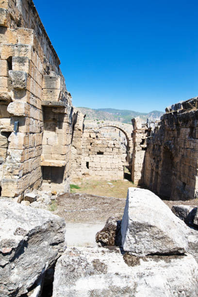 istock Ancient ruins in Hierapolis, Pamukkale, Turkey. 682274330