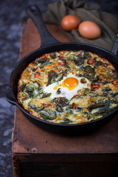 istock Frittata with potatoes, nettles and pepper 682305838