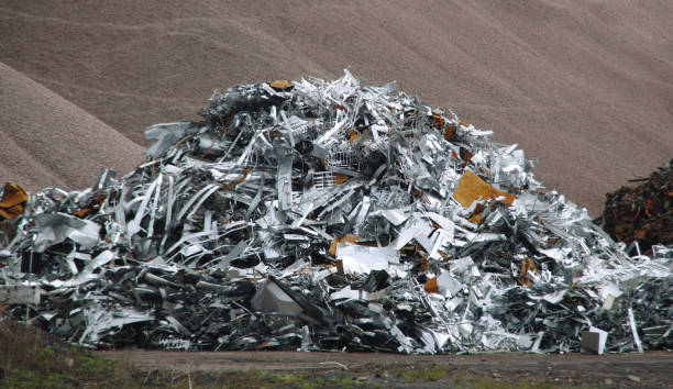 istock The heap of scrap 682325922