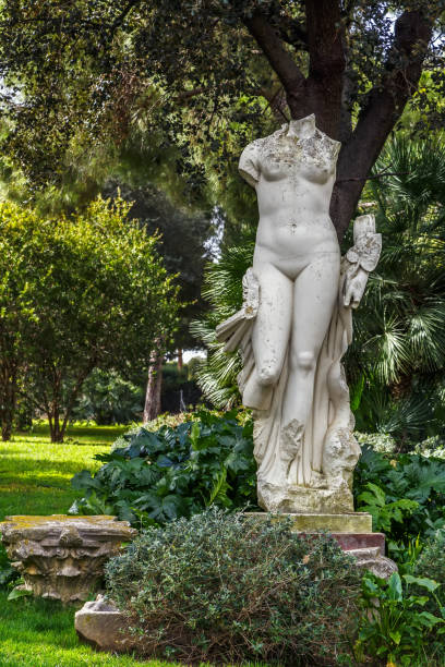 statue in the park of Italica city, Spain Copy of a Roman statue in the park of Italica city, Spain italica spain stock pictures, royalty-free photos & images