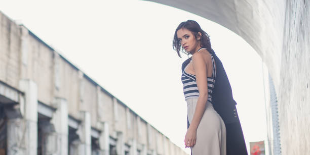 istock Young beautiful woman 682489858