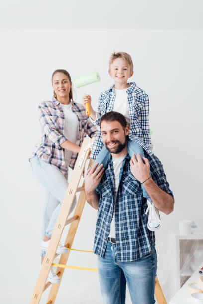 istock Family home renovation 682513180
