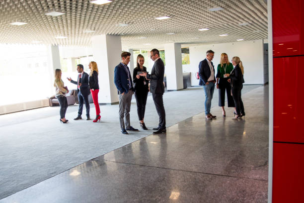 istock Business people in a lobby 682528412