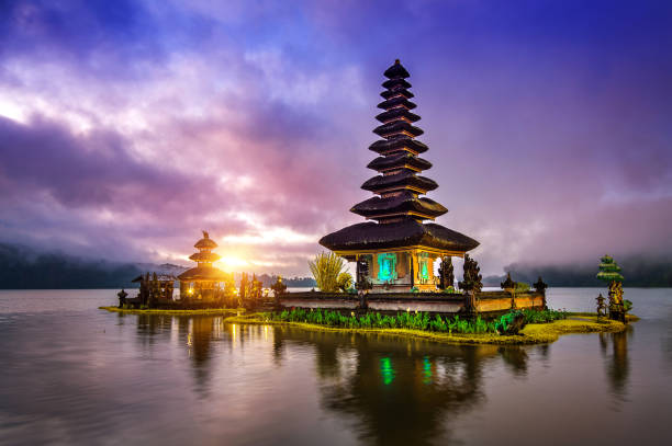 istock pura ulun danu bratan temple in Bali. 682536690