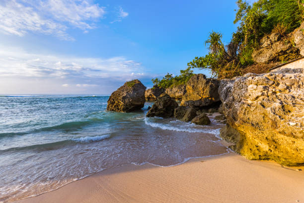 istock Padang Padang Beach - Bali Indonesia 682625440