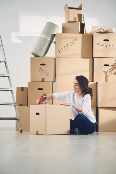 istock Girl in new apartment 682627908